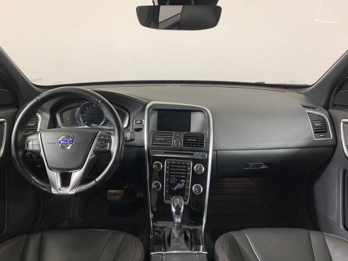 Купить Volvo XC60 с пробегом. Фото: #12