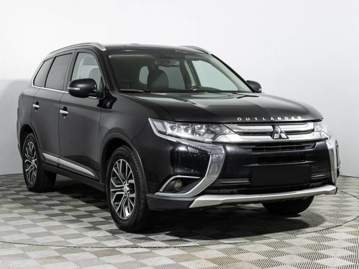 Купить Mitsubishi Outlander с пробегом. Фото: #2