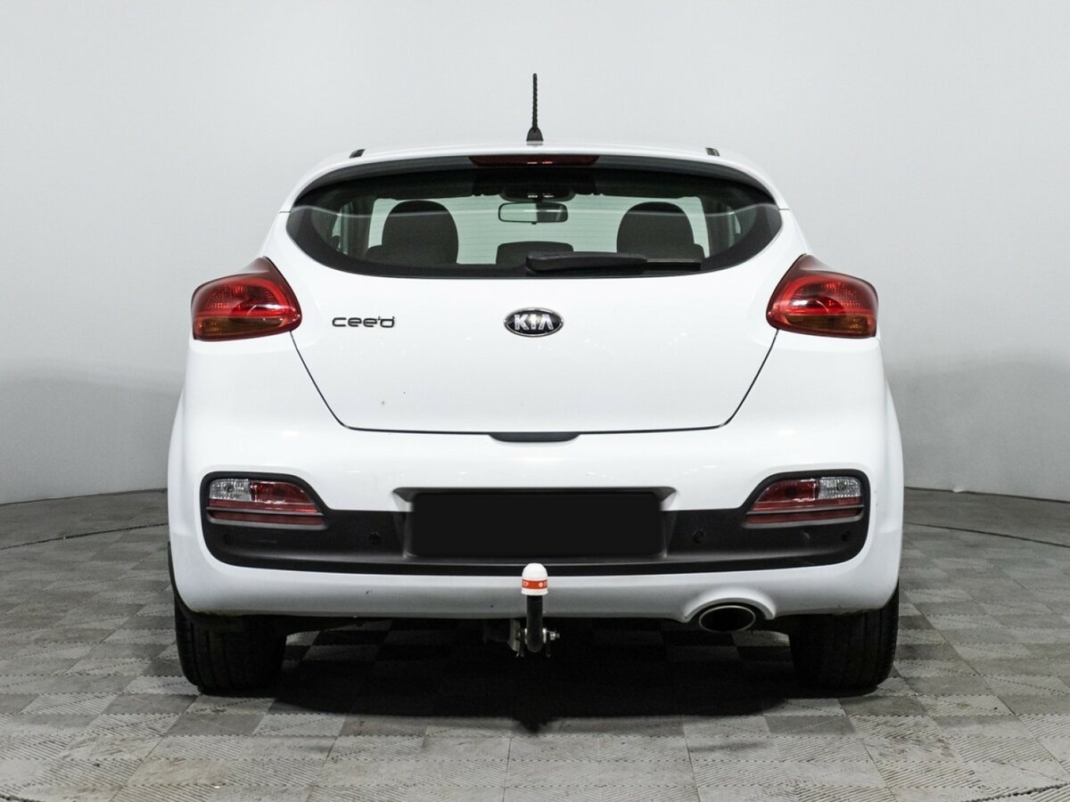 Купить Kia Ceed с пробегом. Фото: #5