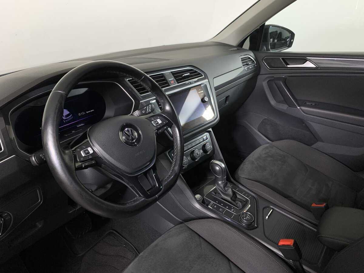 Купить Volkswagen Tiguan с пробегом. Фото: #10