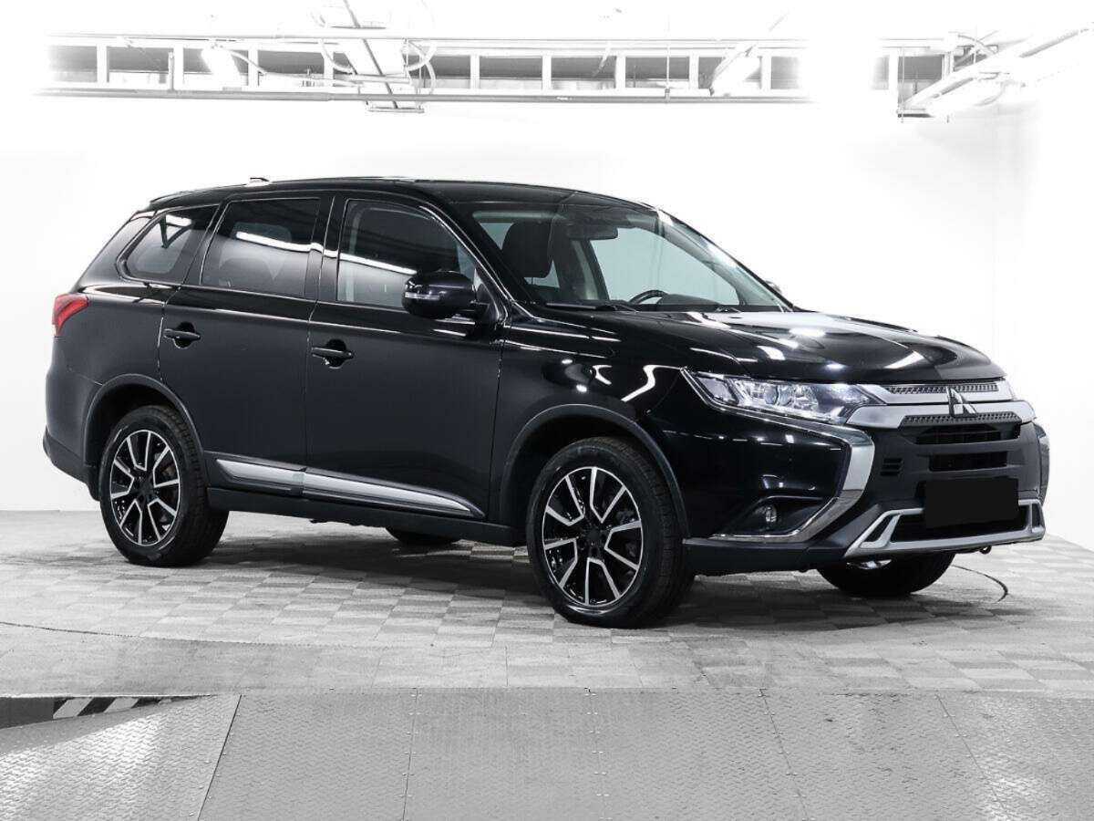 Купить Mitsubishi Outlander с пробегом. Фото: #2