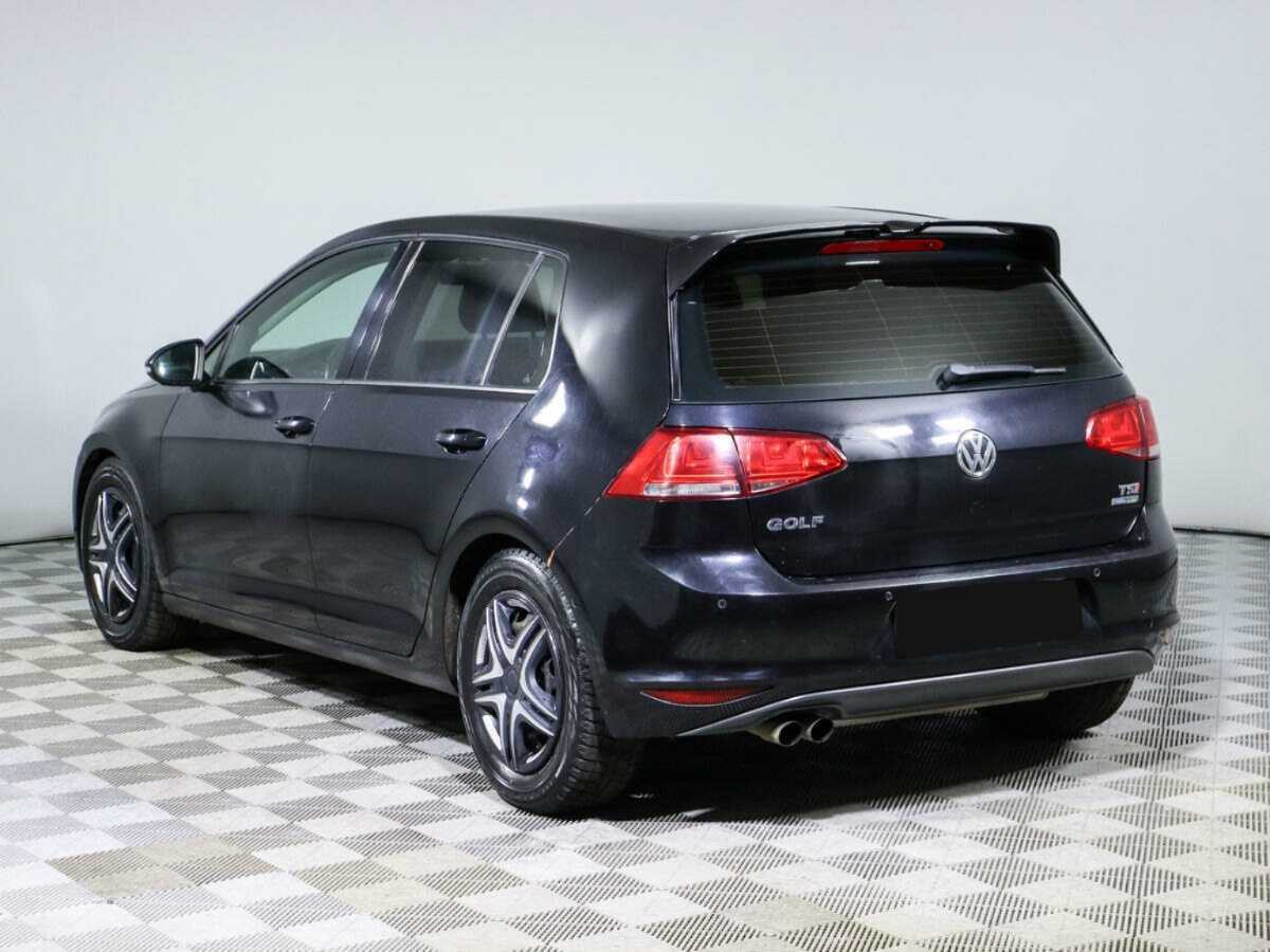 Купить Volkswagen Golf с пробегом. Фото: #5