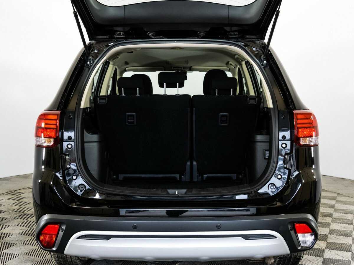 Купить Mitsubishi Outlander с пробегом. Фото: #14