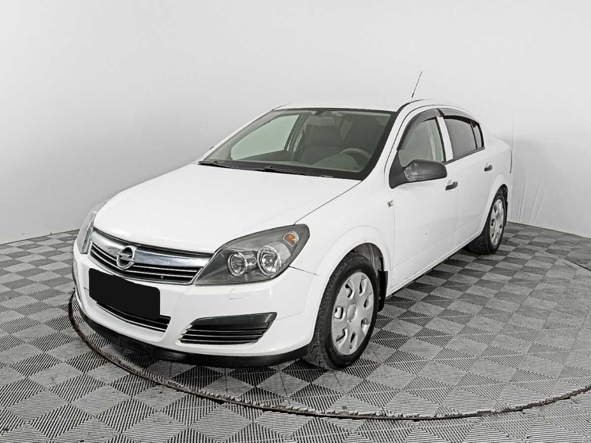 Купить Opel Astra с пробегом. Посмотреть фото
