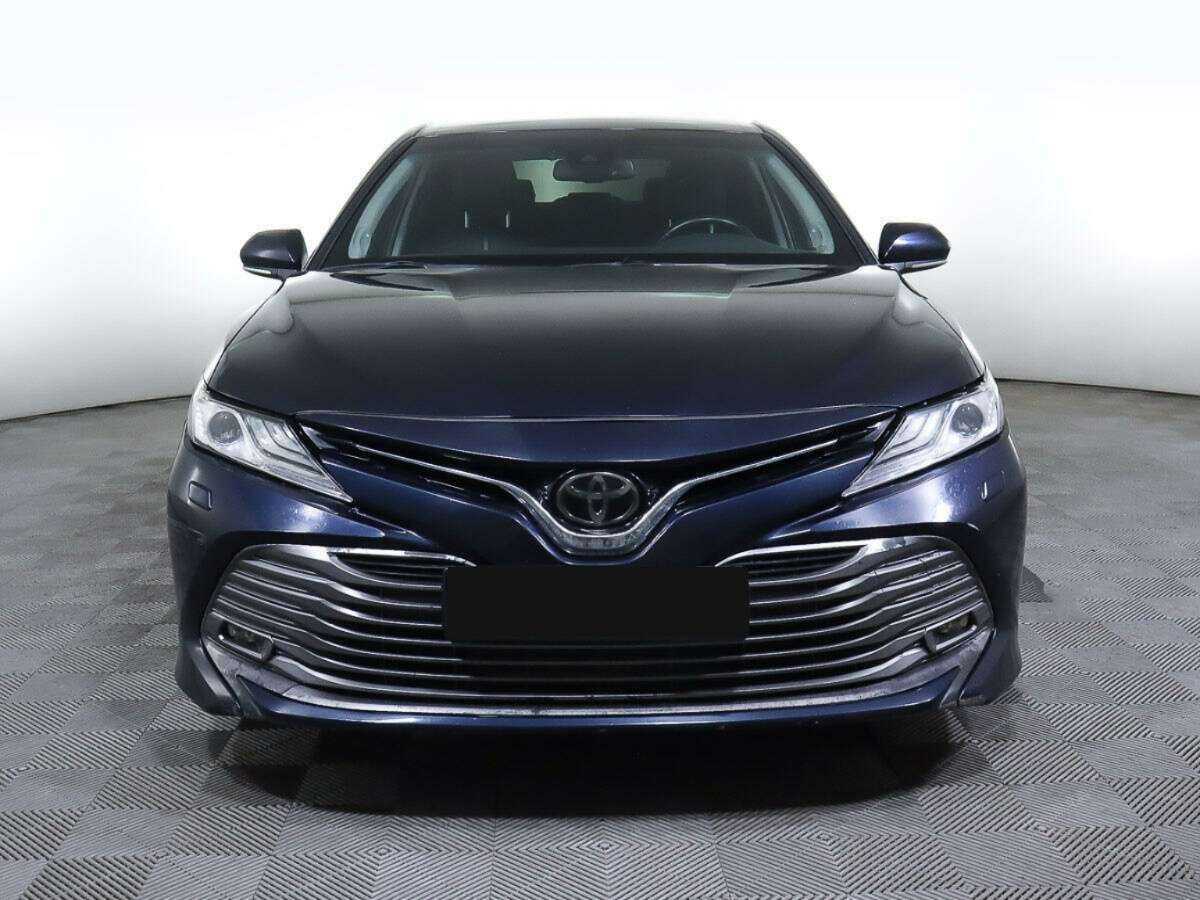 Купить Toyota Camry с пробегом. Фото: #0