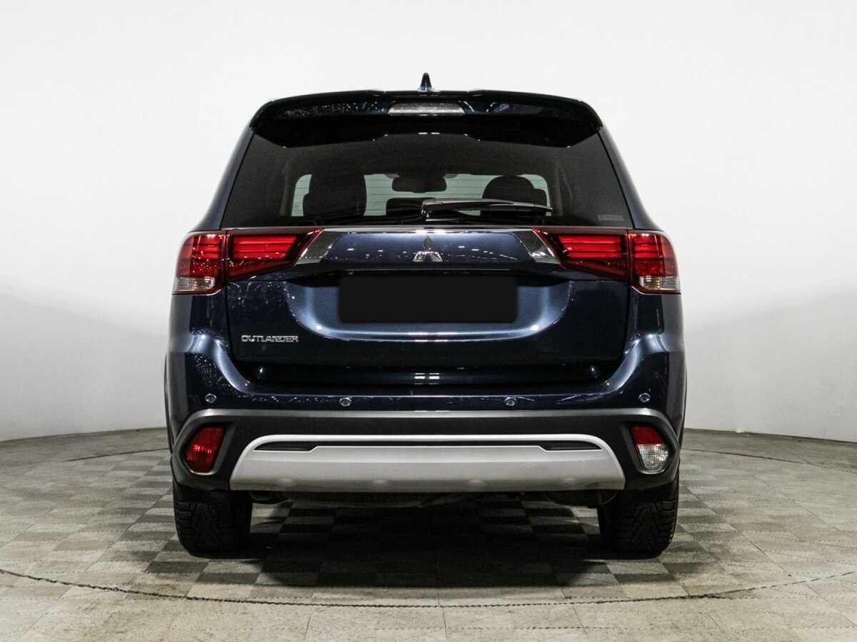 Купить Mitsubishi Outlander с пробегом. Фото: #5