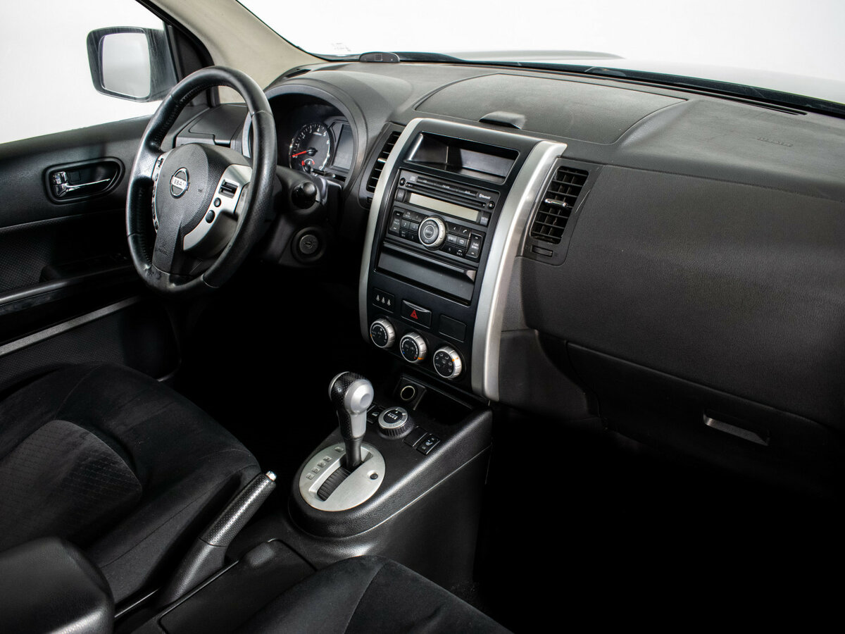 Купить Nissan X-Trail с пробегом. Фото: #10