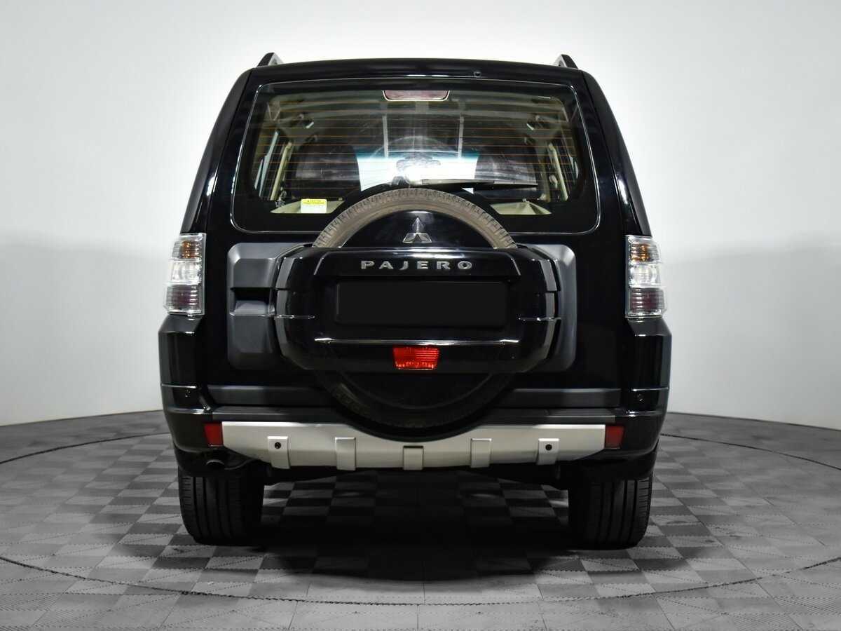 Купить Mitsubishi Pajero с пробегом. Фото: #4