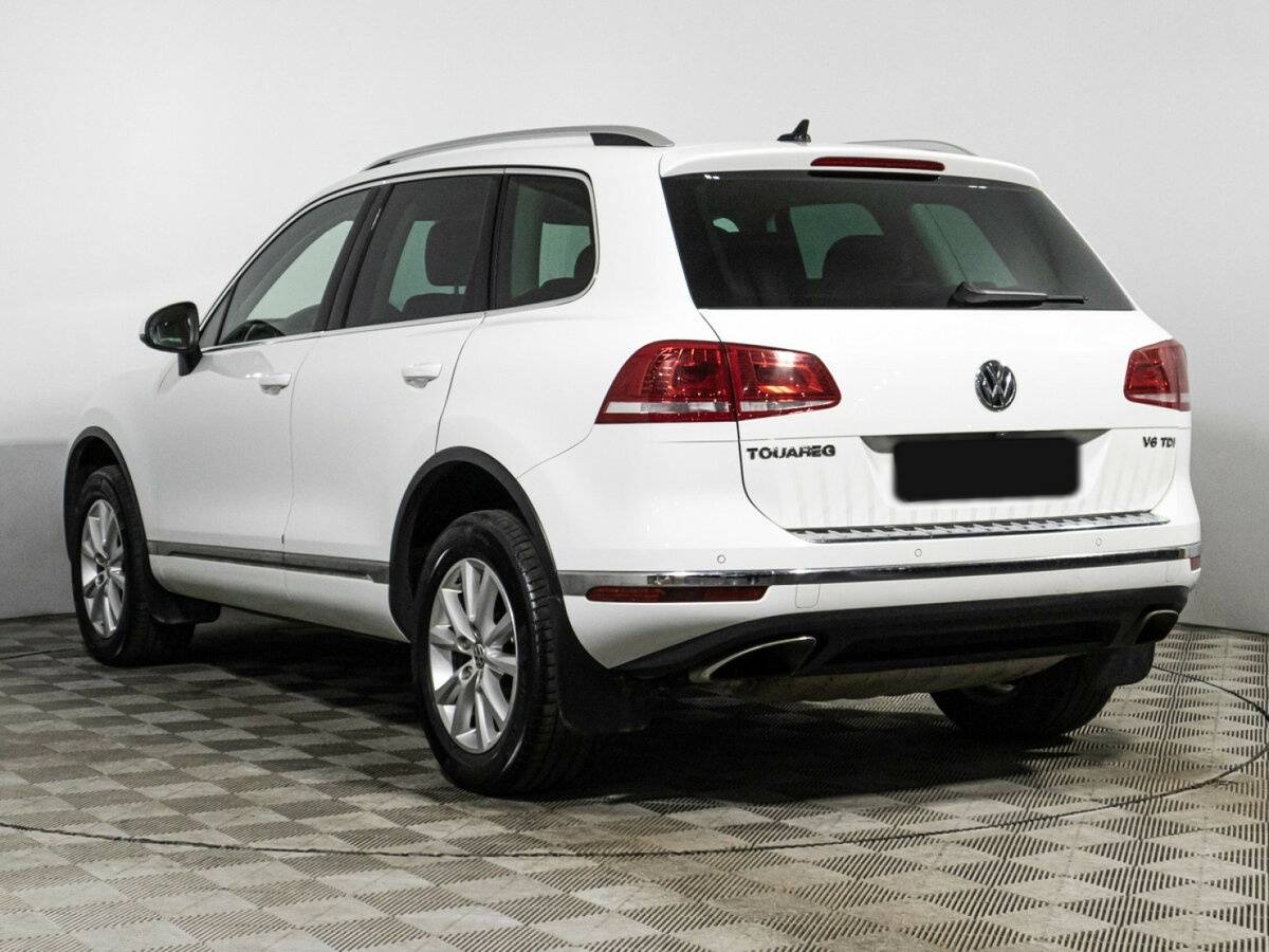 Купить Volkswagen Touareg с пробегом. Фото: #6