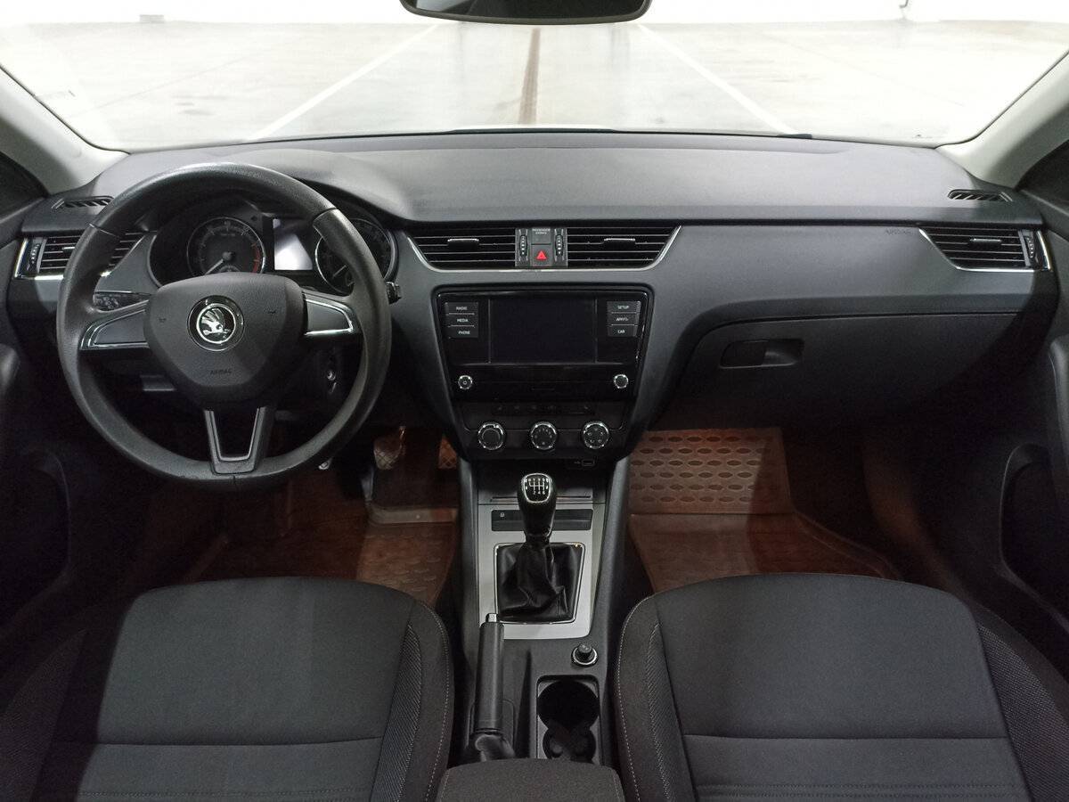 Купить Skoda Octavia с пробегом. Фото: #13