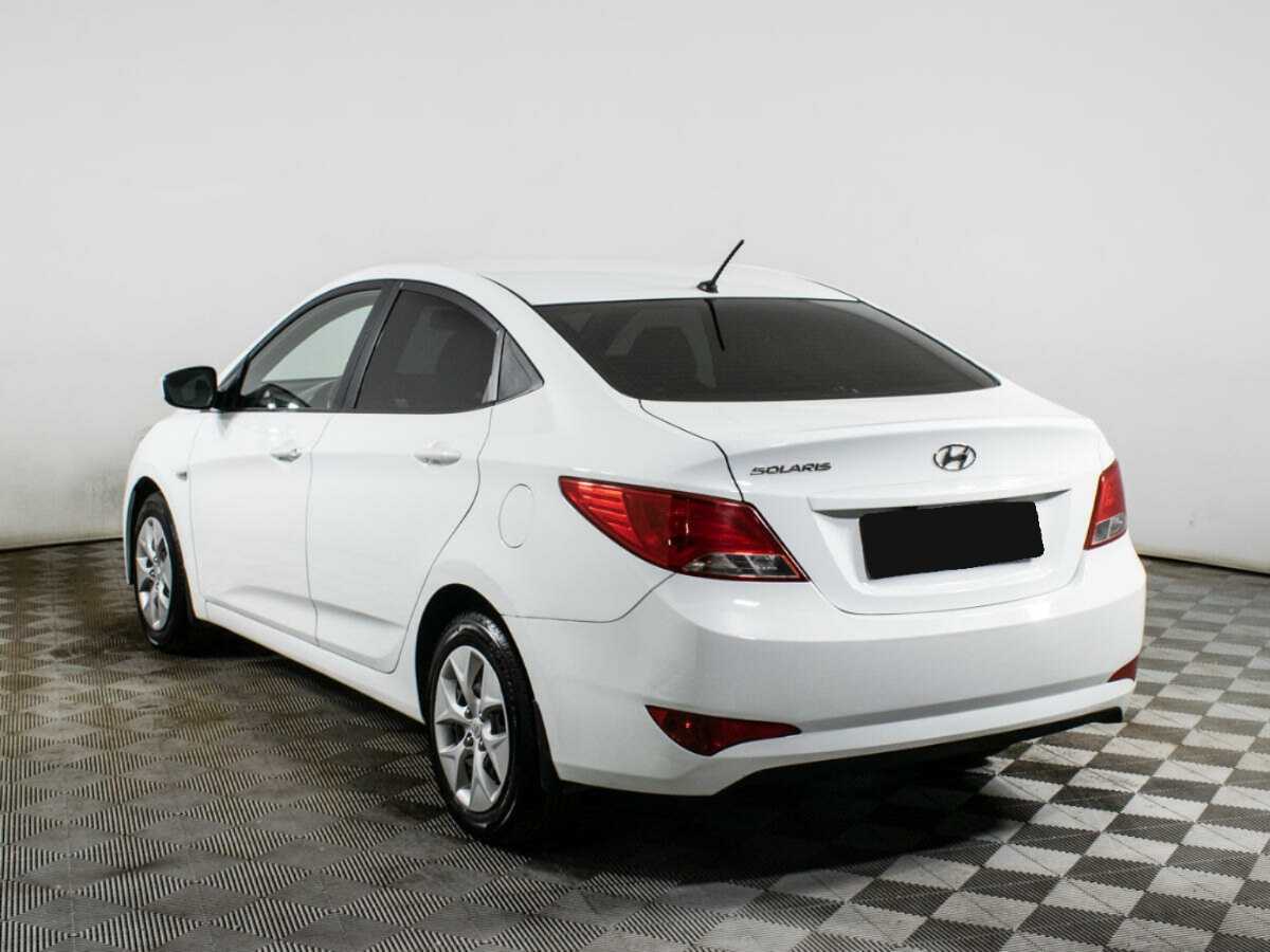 Купить Hyundai Solaris с пробегом. Фото: #6