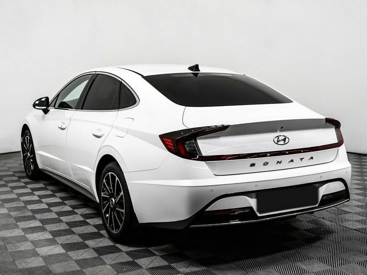 Купить Hyundai Sonata с пробегом. Фото: #6