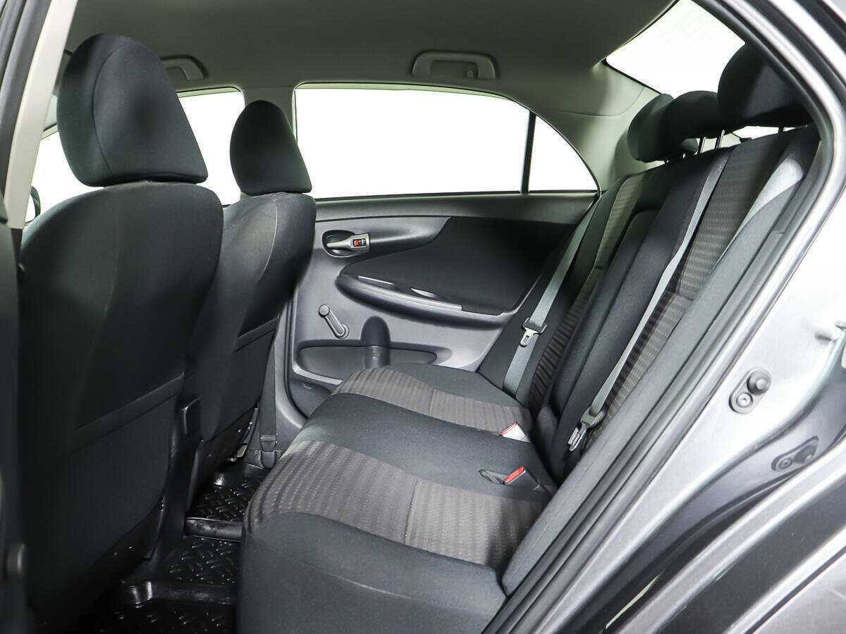 Купить Toyota Corolla с пробегом. Фото: #11