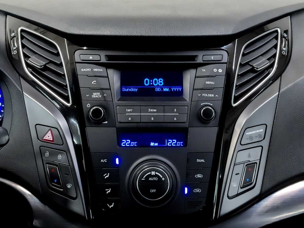 Купить Hyundai i40 с пробегом. Фото: #14