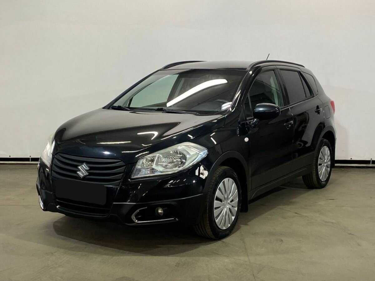 Купить Suzuki SX4 с пробегом. Посмотреть фото