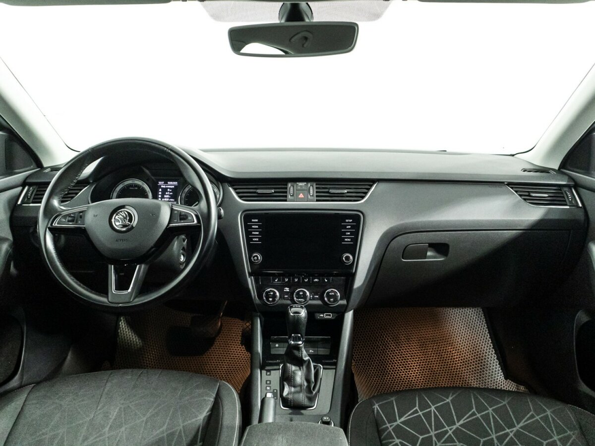 Купить Skoda Octavia с пробегом. Фото: #12
