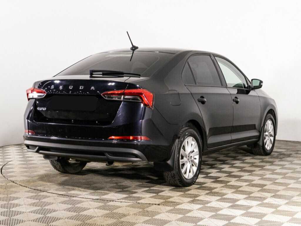 Купить Skoda Rapid с пробегом. Фото: #4