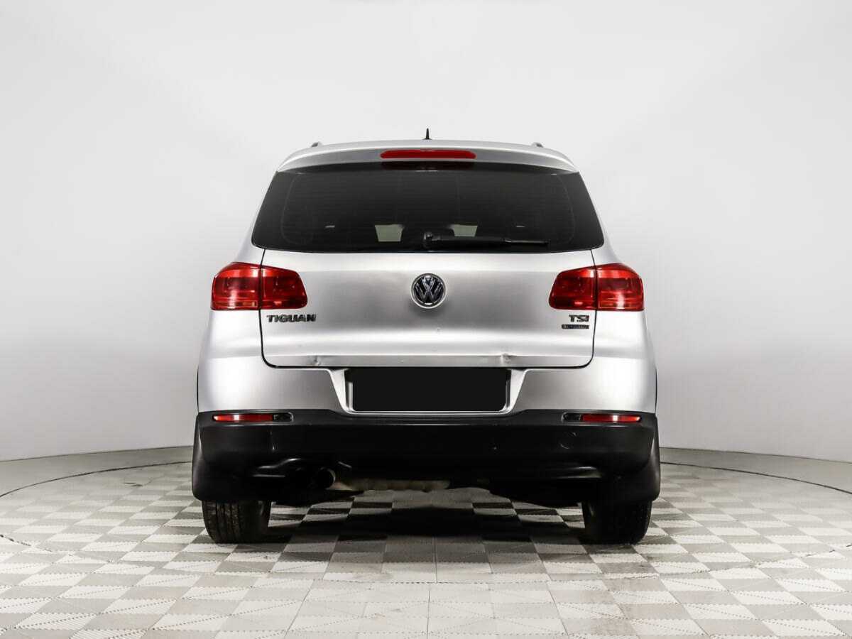 Купить Volkswagen Tiguan с пробегом. Фото: #5