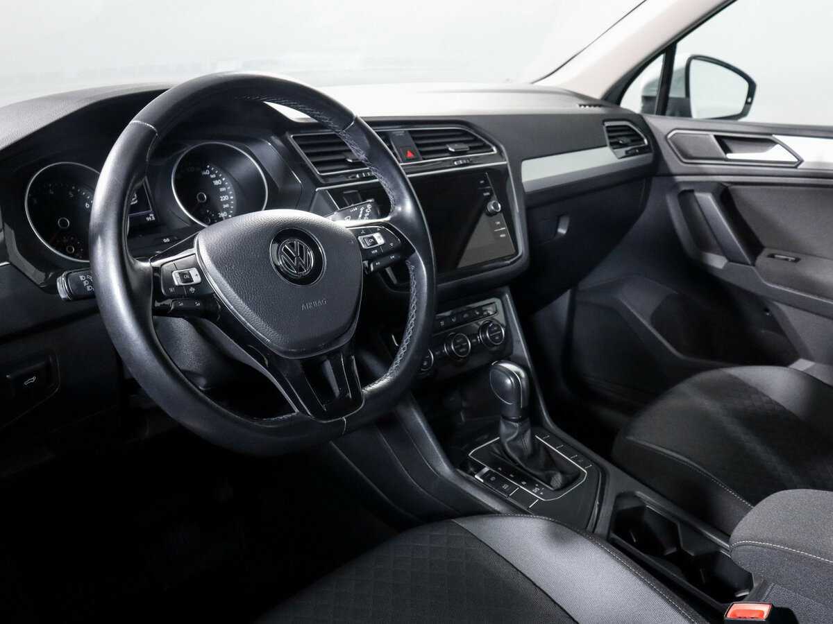 Купить Volkswagen Tiguan с пробегом. Фото: #10