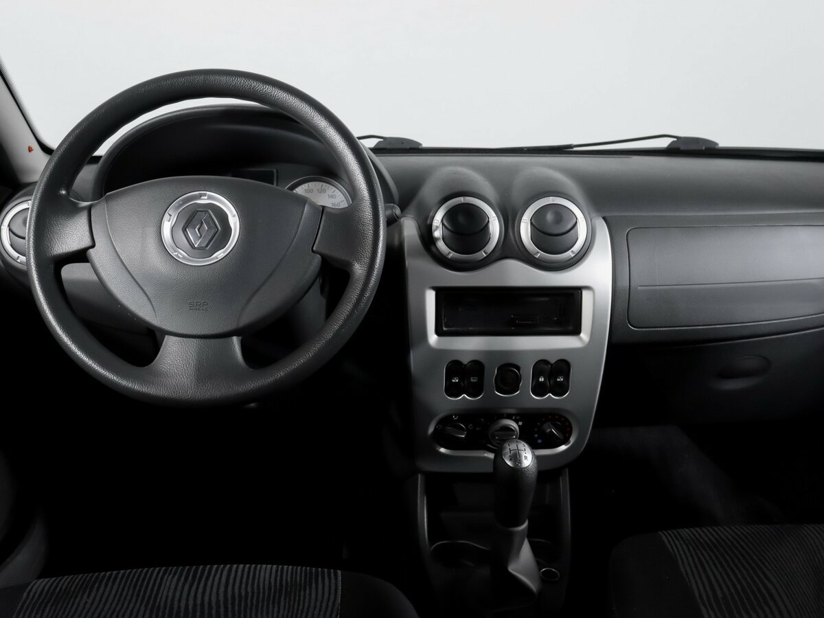Купить Renault Sandero с пробегом. Фото: #8