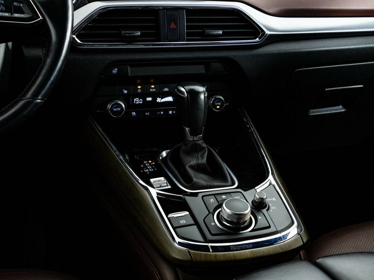 Купить Mazda CX-9 с пробегом. Фото: #11