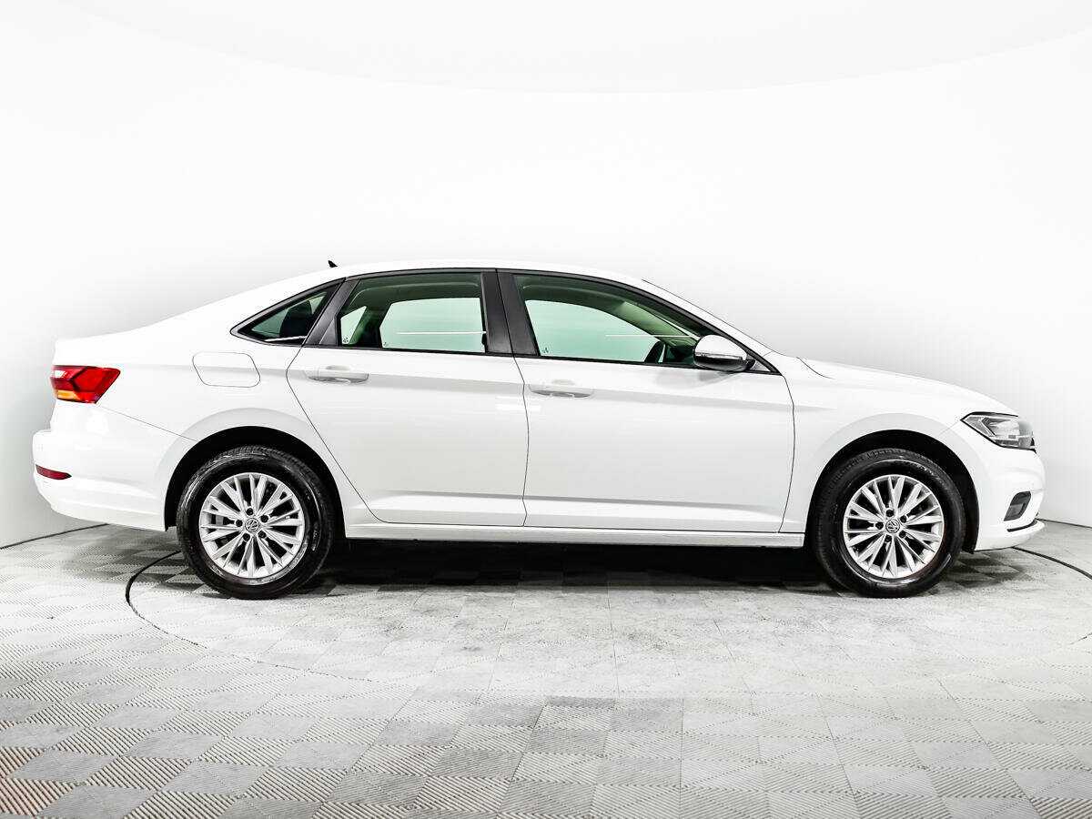 Купить Volkswagen Jetta с пробегом. Фото: #3