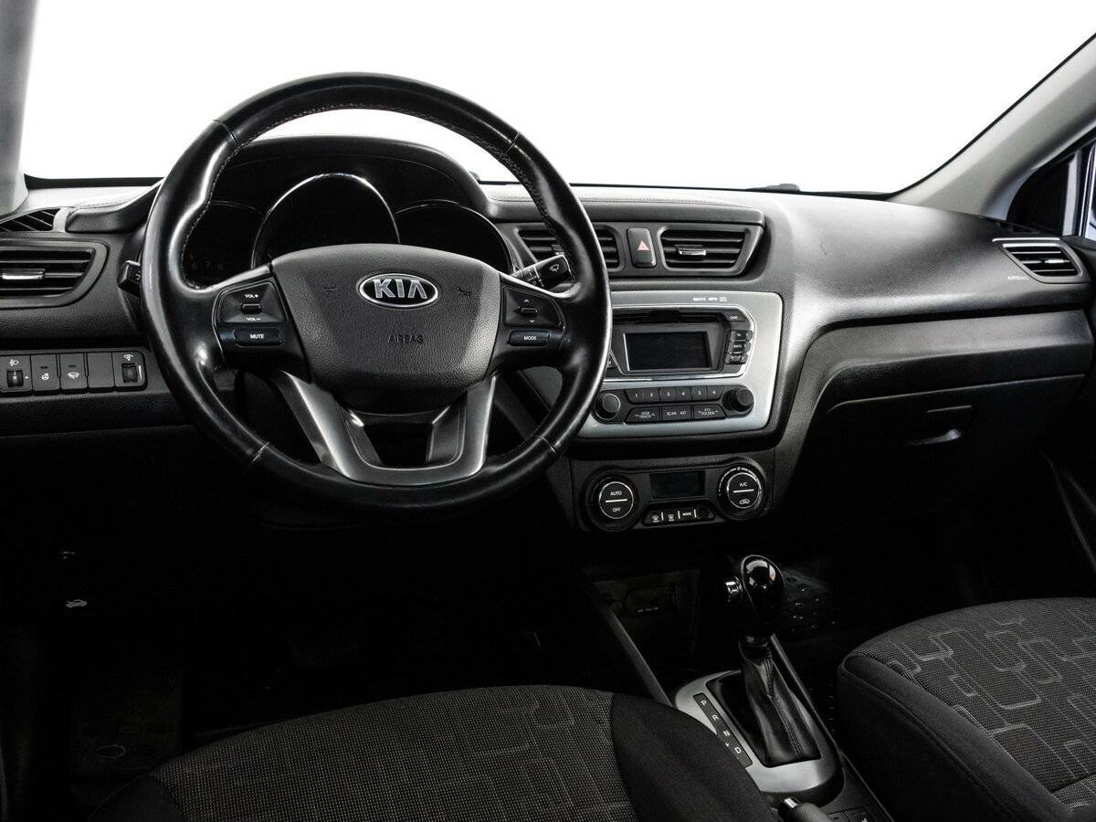 Купить Kia Rio с пробегом. Фото: #10