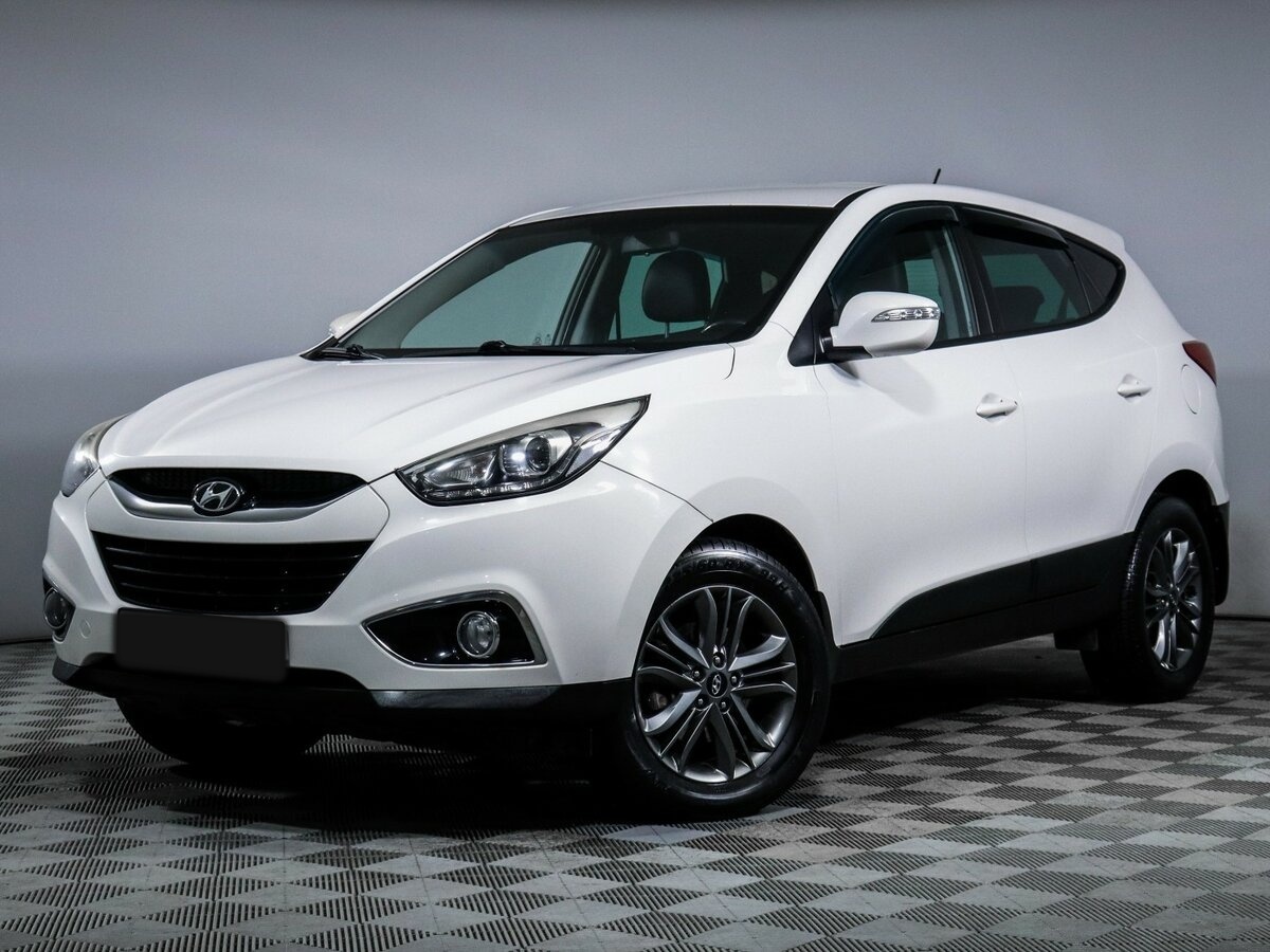 Купить Hyundai ix35 с пробегом. Посмотреть фото