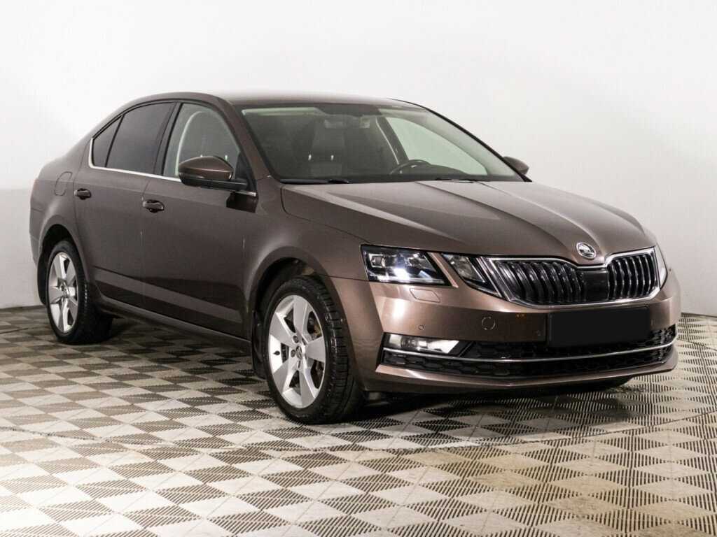 Купить Skoda Octavia с пробегом. Фото: #2