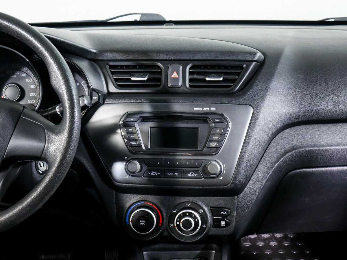 Купить Kia Rio с пробегом. Фото: #8