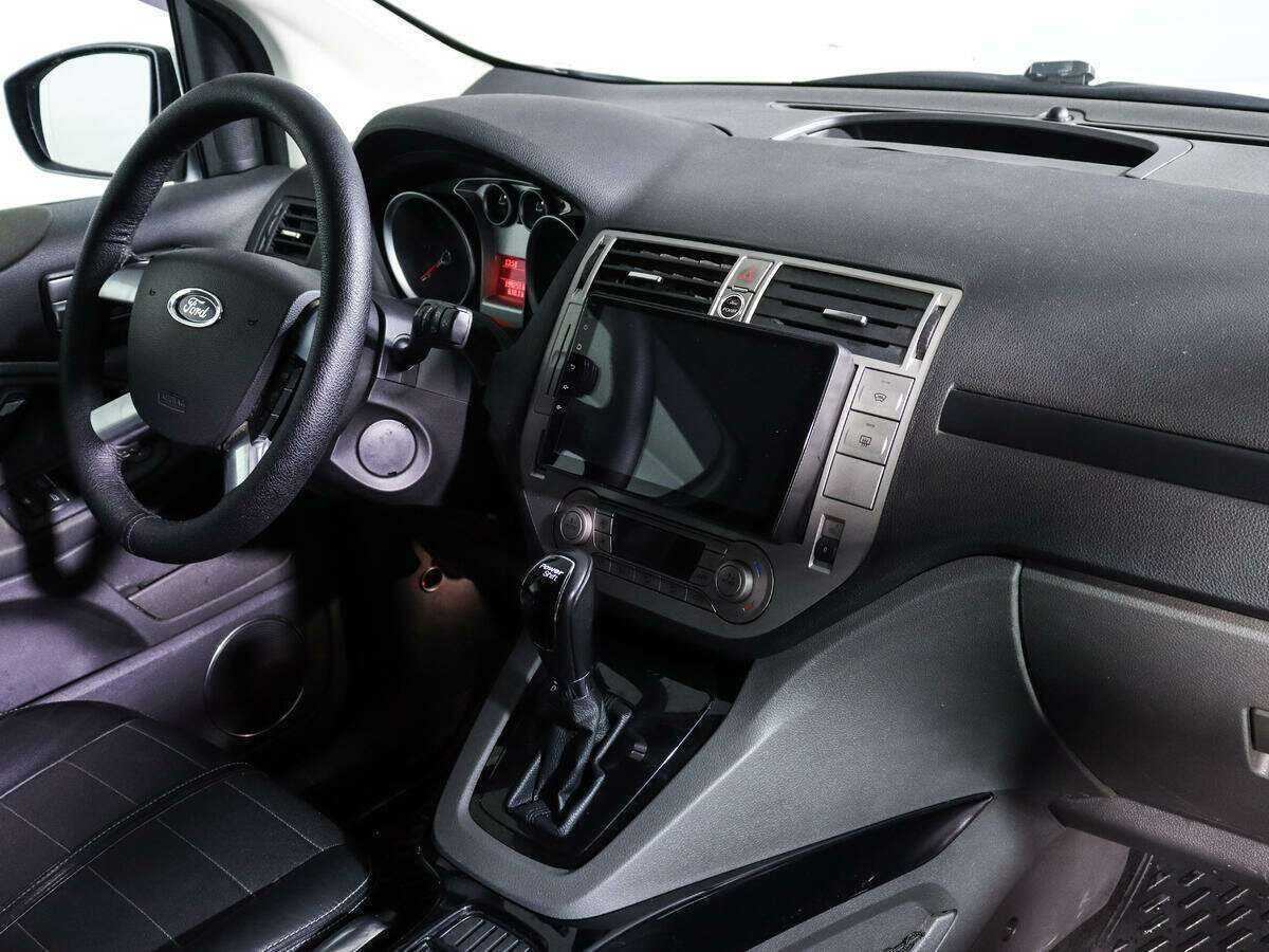 Купить Ford Kuga с пробегом. Фото: #6