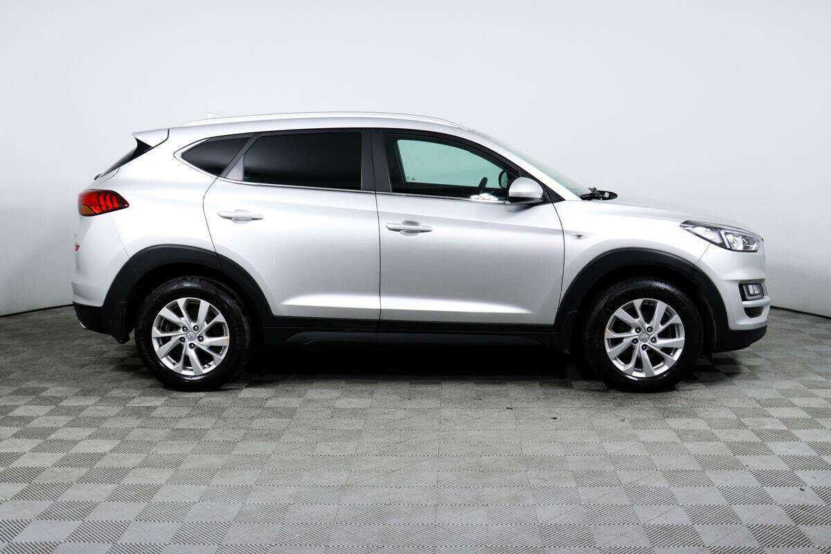 Купить Hyundai Tucson с пробегом. Фото: #3