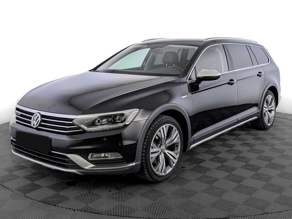 Купить Volkswagen Passat с пробегом. Посмотреть фото