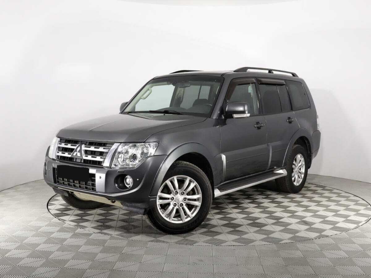 Купить Mitsubishi Pajero с пробегом. Фото: #0