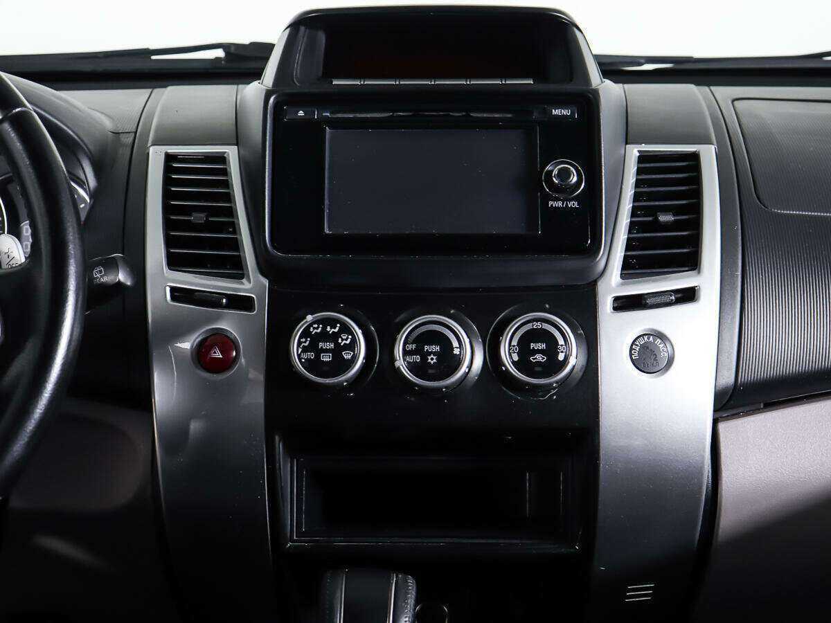 Купить Mitsubishi Pajero Sport с пробегом. Фото: #10
