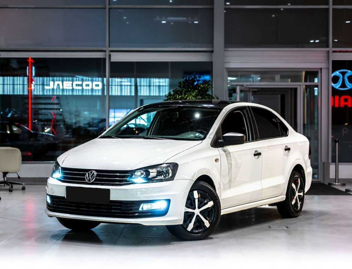 Купить Volkswagen Polo с пробегом. Посмотреть фото