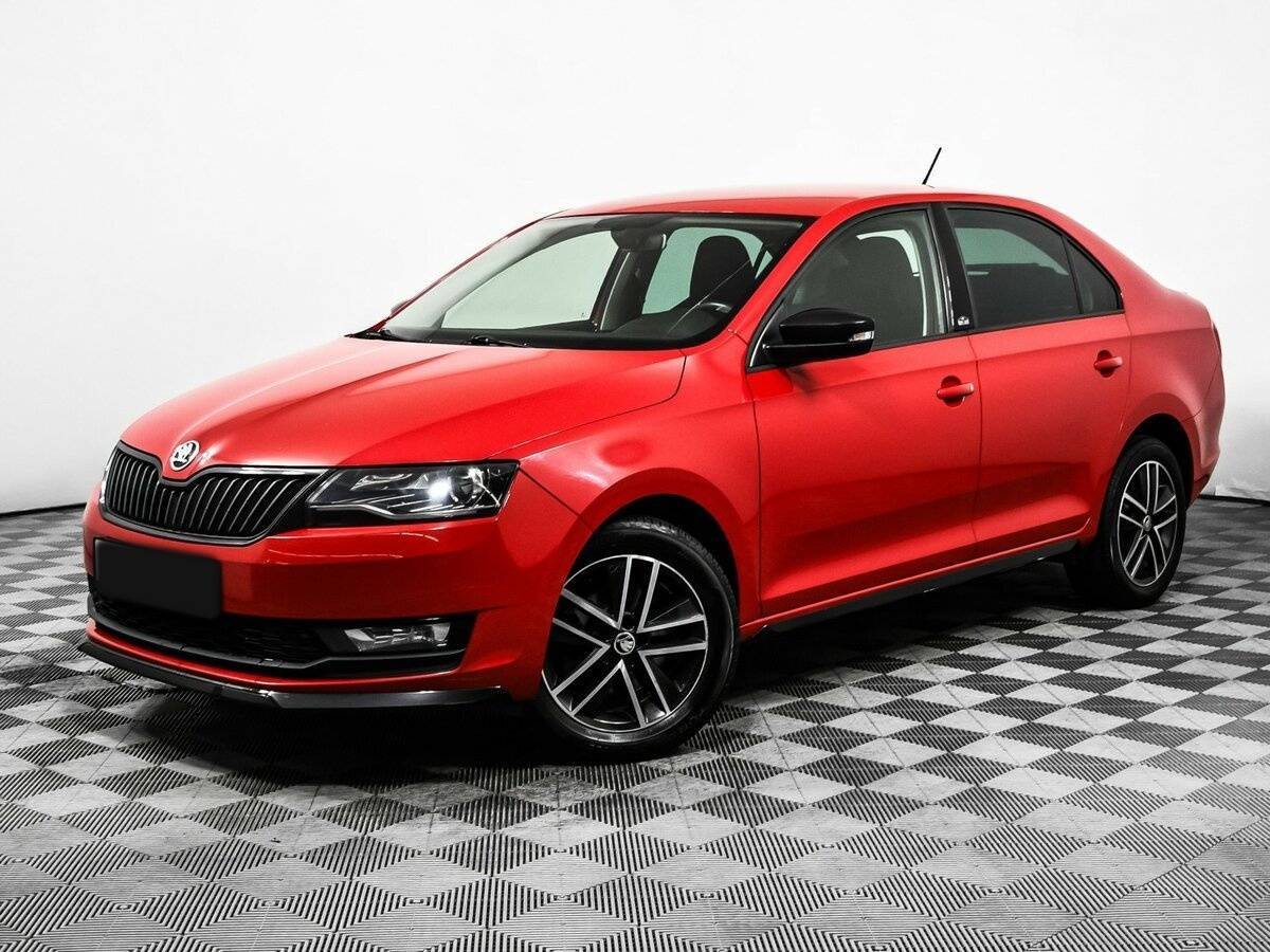 Купить Skoda Rapid с пробегом. Посмотреть фото