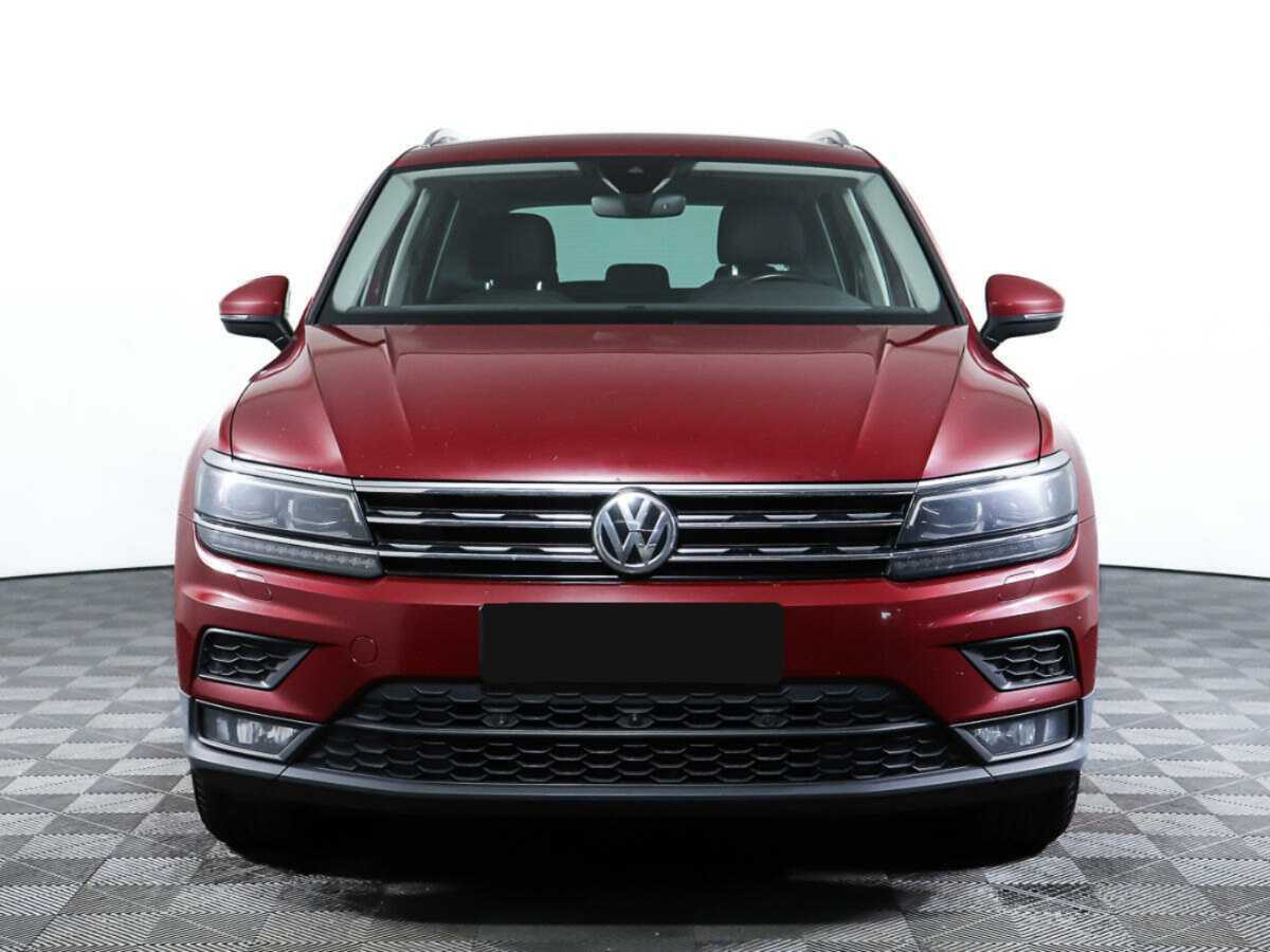 Купить Volkswagen Tiguan с пробегом. Посмотреть фото