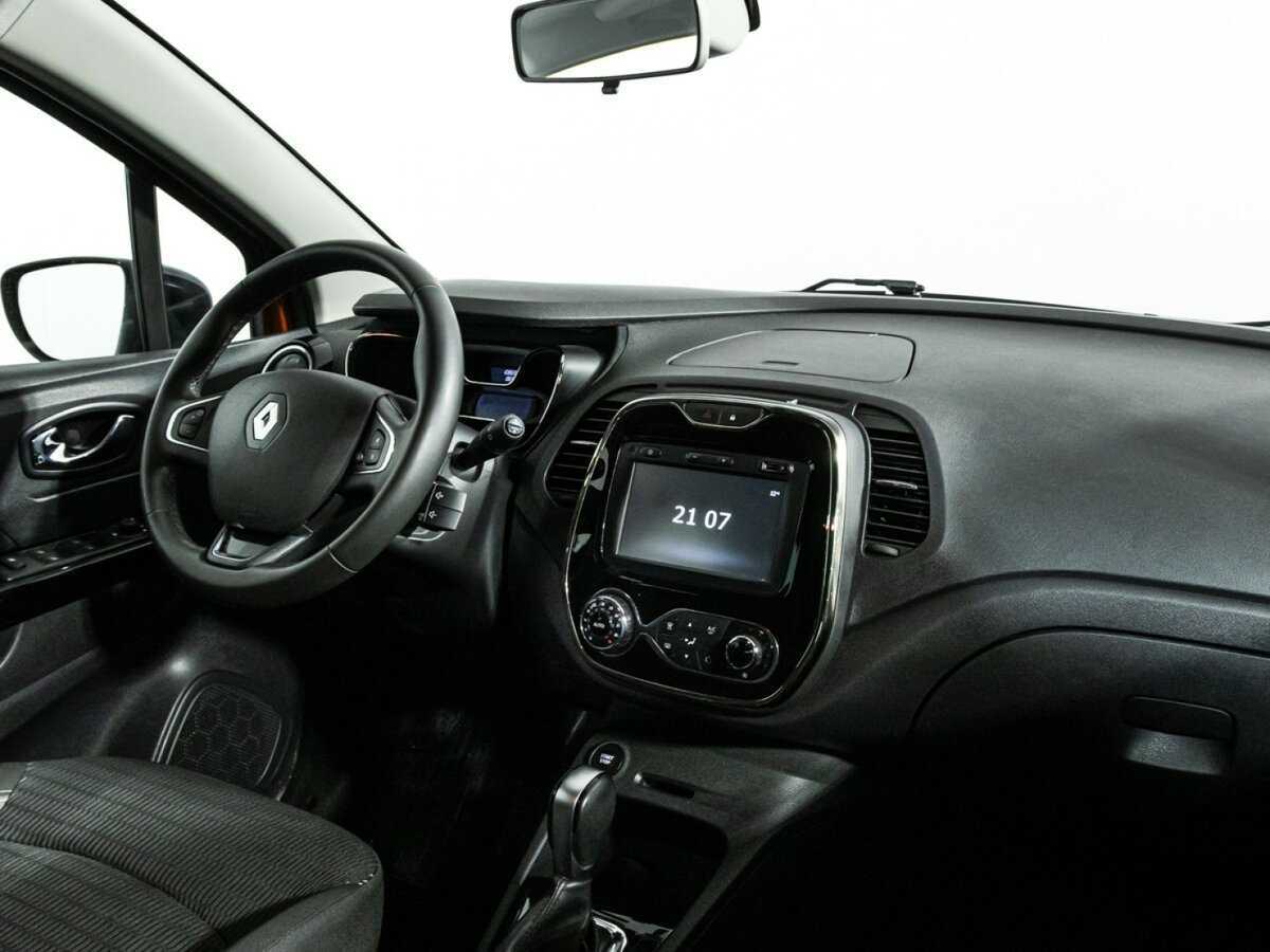 Купить Renault Kaptur с пробегом. Фото: #8