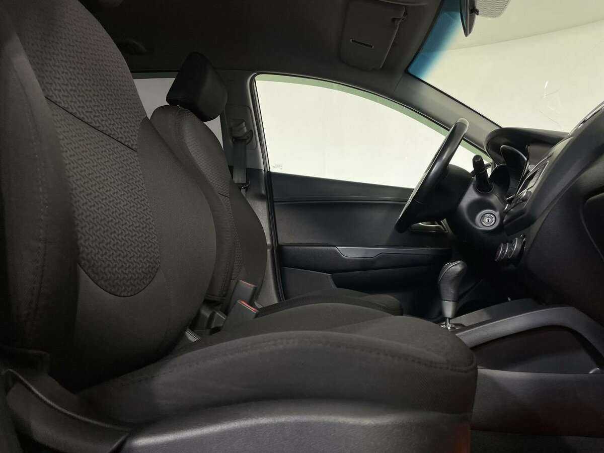 Купить Kia Rio с пробегом. Фото: #13