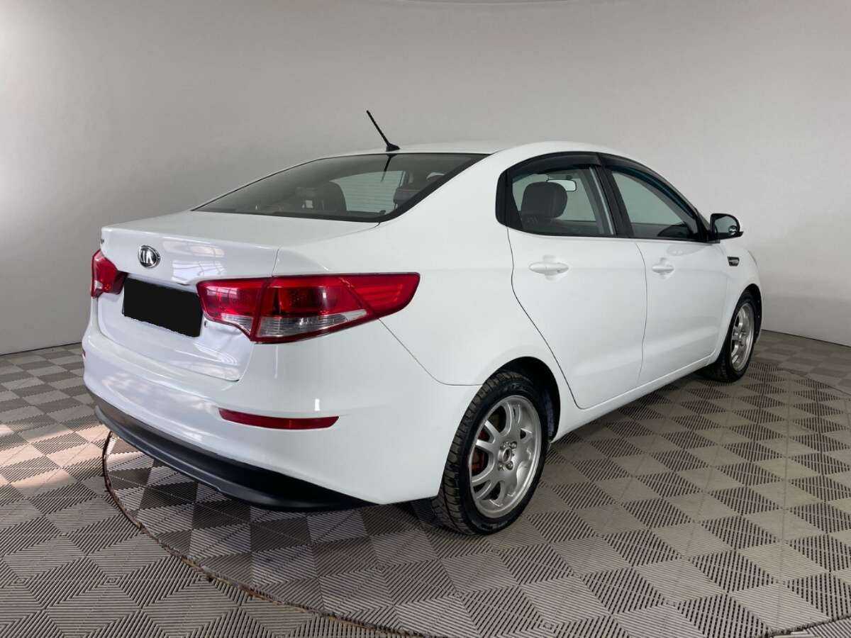 Купить Kia Rio с пробегом. Фото: #3