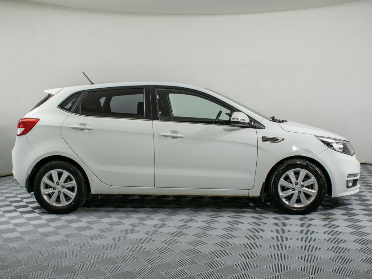 Купить Kia Rio с пробегом. Фото: #3