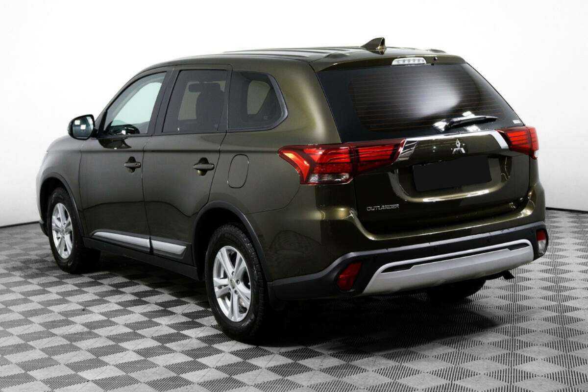 Купить Mitsubishi Outlander с пробегом. Фото: #6