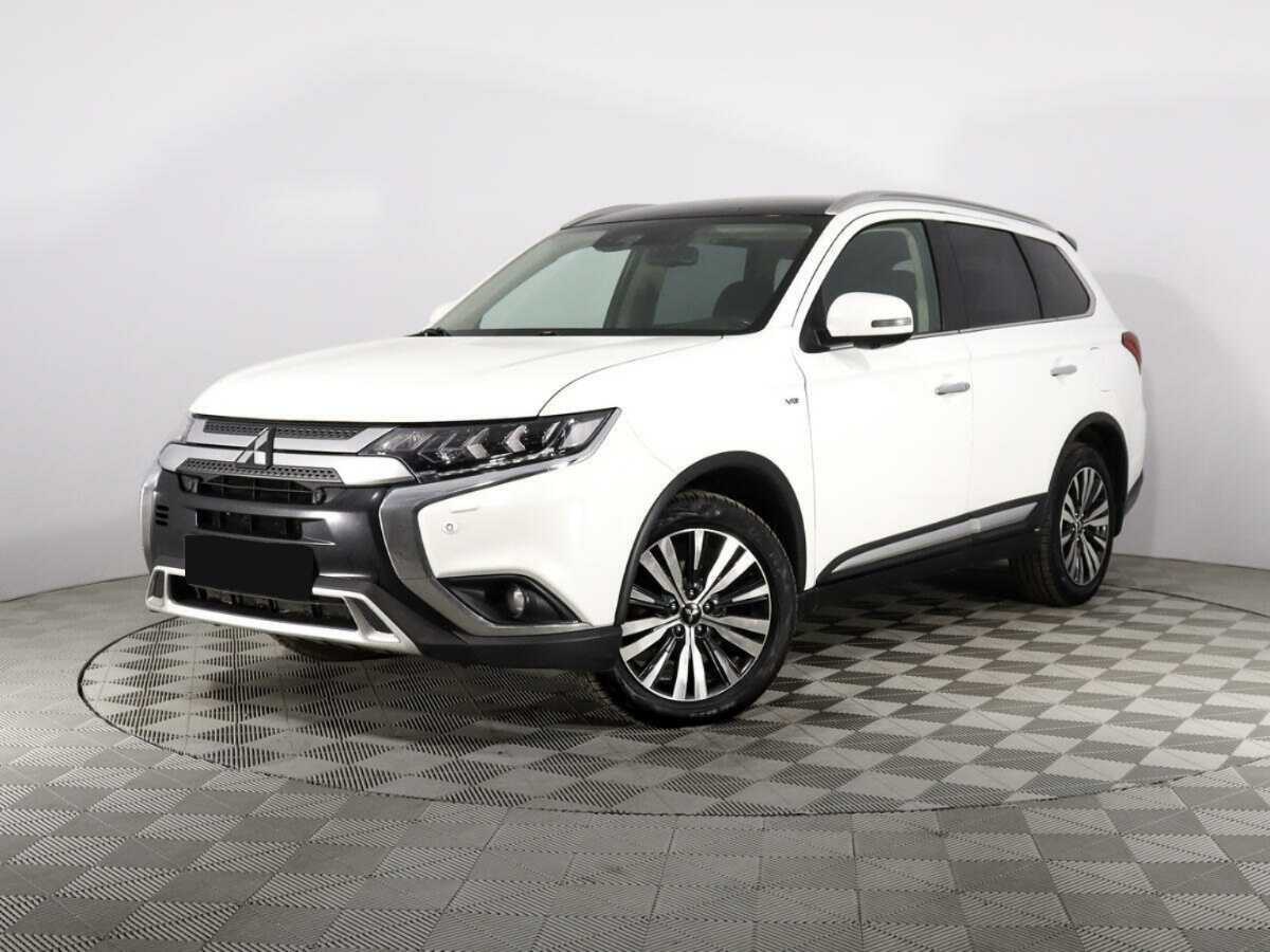 Купить Mitsubishi Outlander с пробегом. Фото: #0
