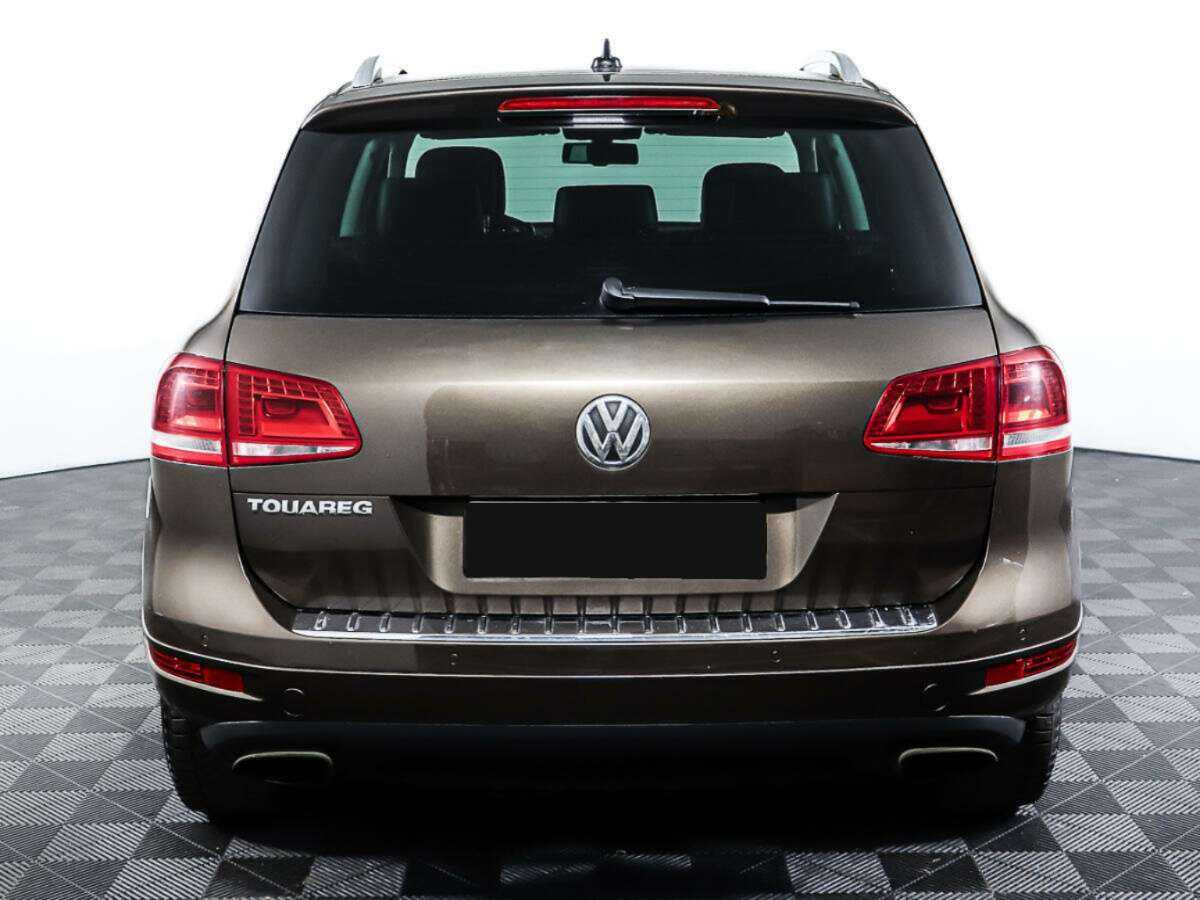 Купить Volkswagen Touareg с пробегом. Фото: #5
