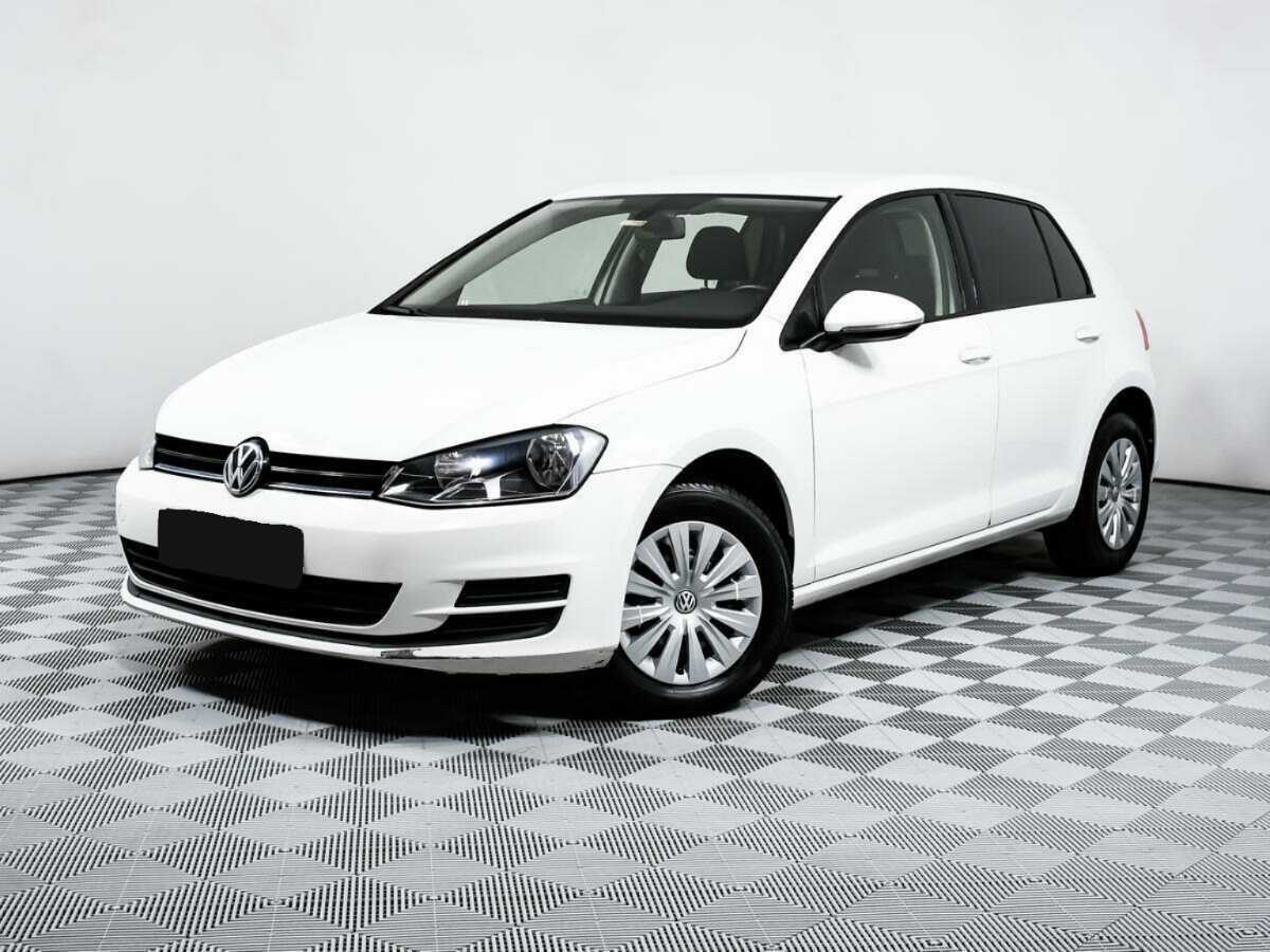 Купить Volkswagen Golf с пробегом. Посмотреть фото