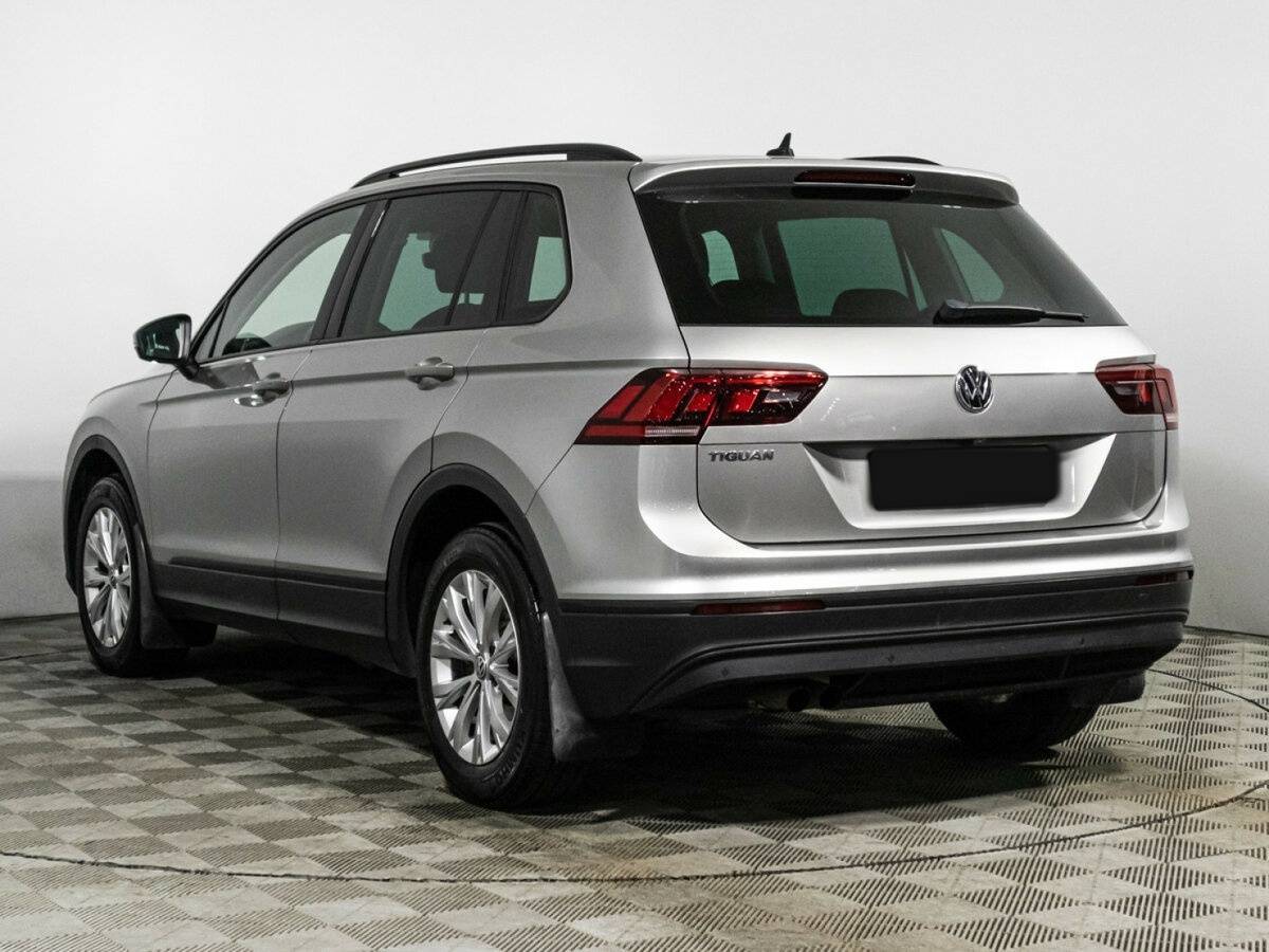 Купить Volkswagen Tiguan с пробегом. Фото: #6