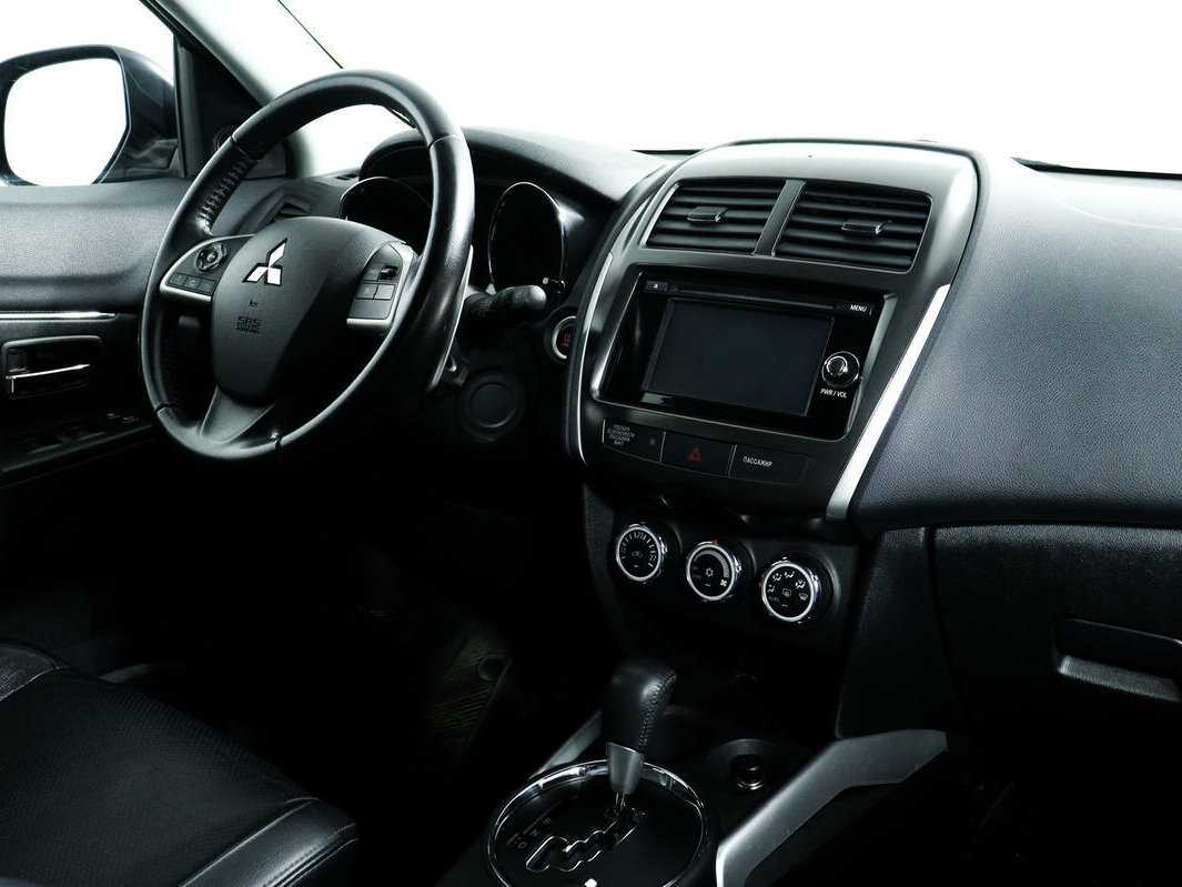 Купить Mitsubishi ASX с пробегом. Фото: #8