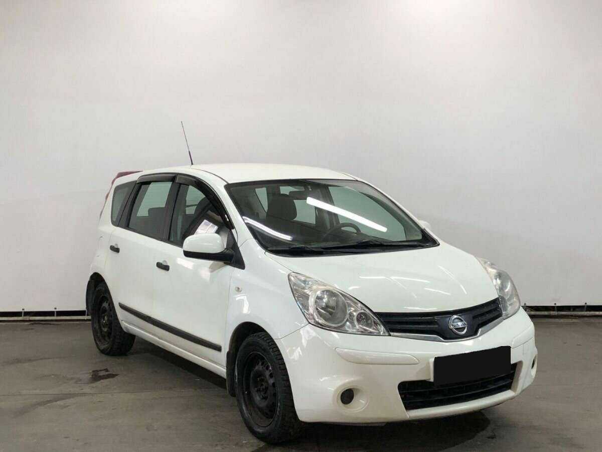 Купить Nissan Note с пробегом. Фото: #2