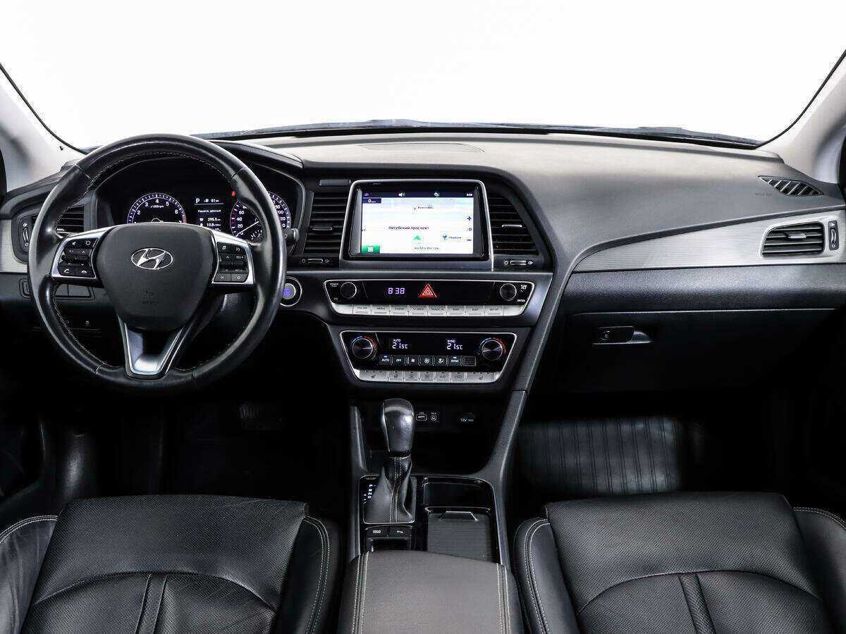 Купить Hyundai Sonata с пробегом. Фото: #9